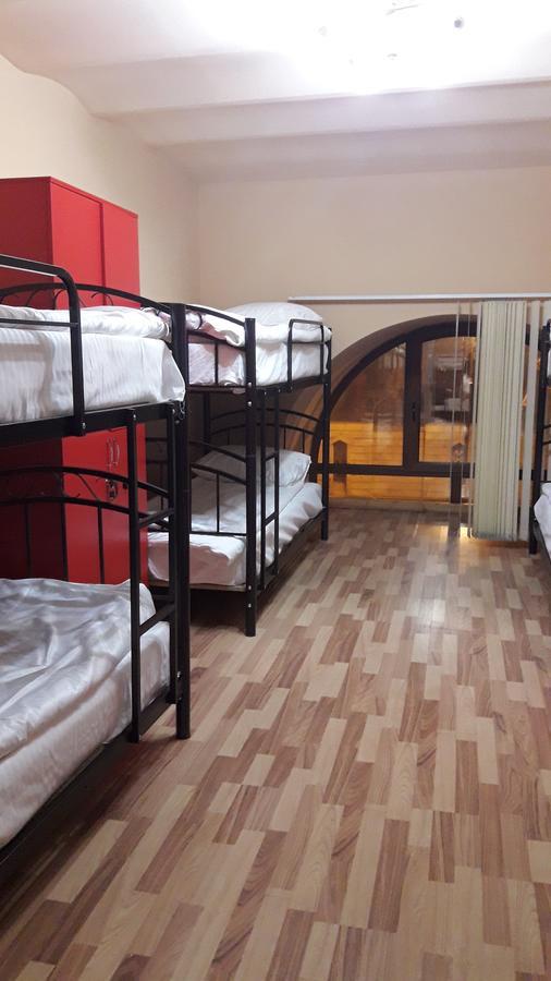 Loft Hostel Baku Bagian luar foto