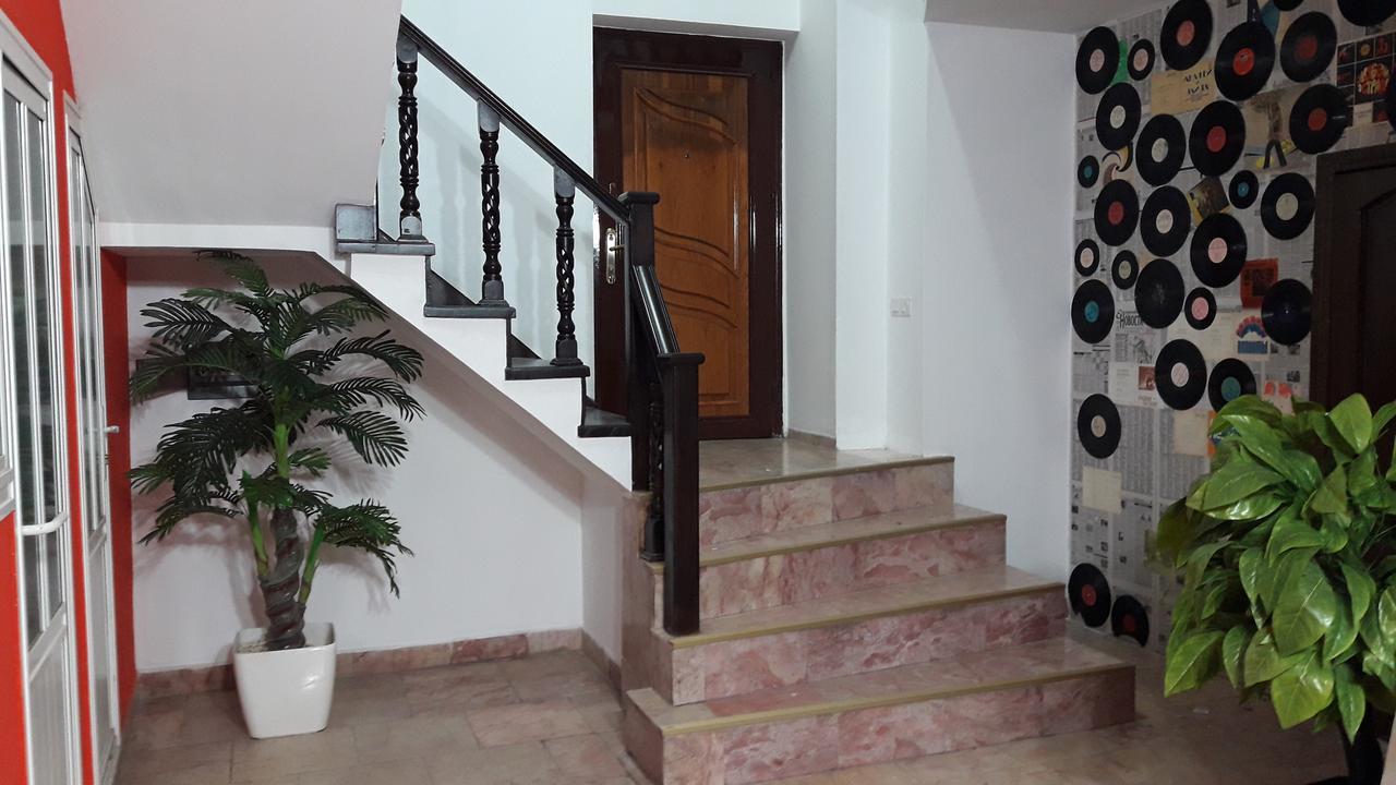 Loft Hostel Baku Bagian luar foto